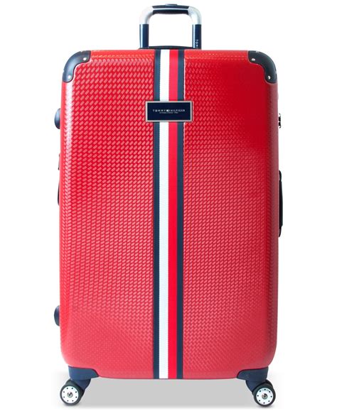 tommy hilfiger 28 spinner suitcase.